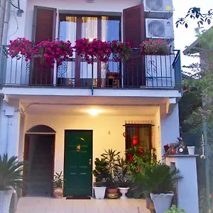  Hébergement de vacances Casa Dei Fiori
