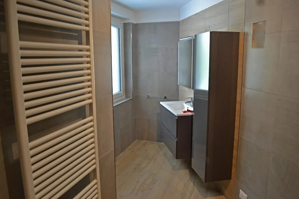 Residenza Belvedere Premana 0*,